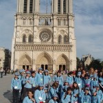 Paris Gruppenbild Notre Dame